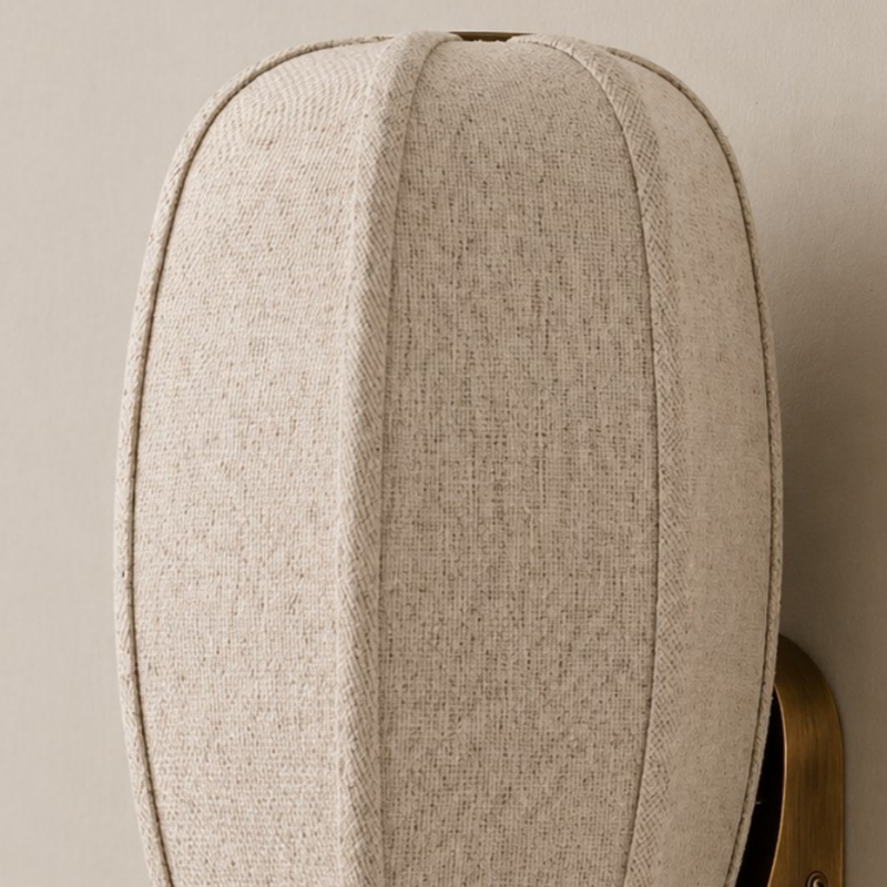 Loomis vertical fabric shade side detail