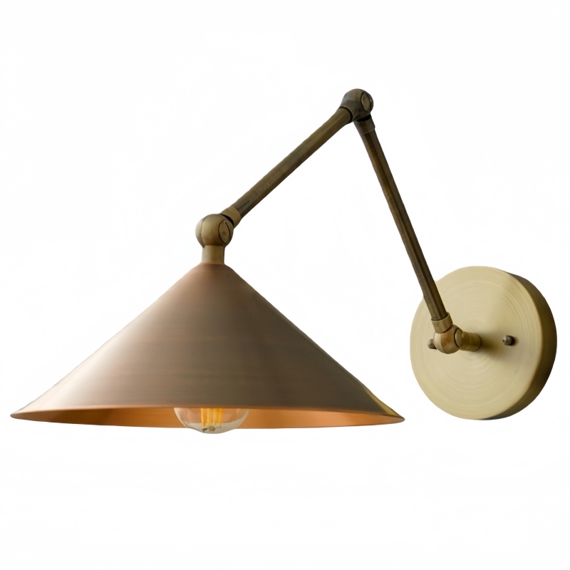 Conique Wandleuchte mit gebogenem Arm und Metallschirm