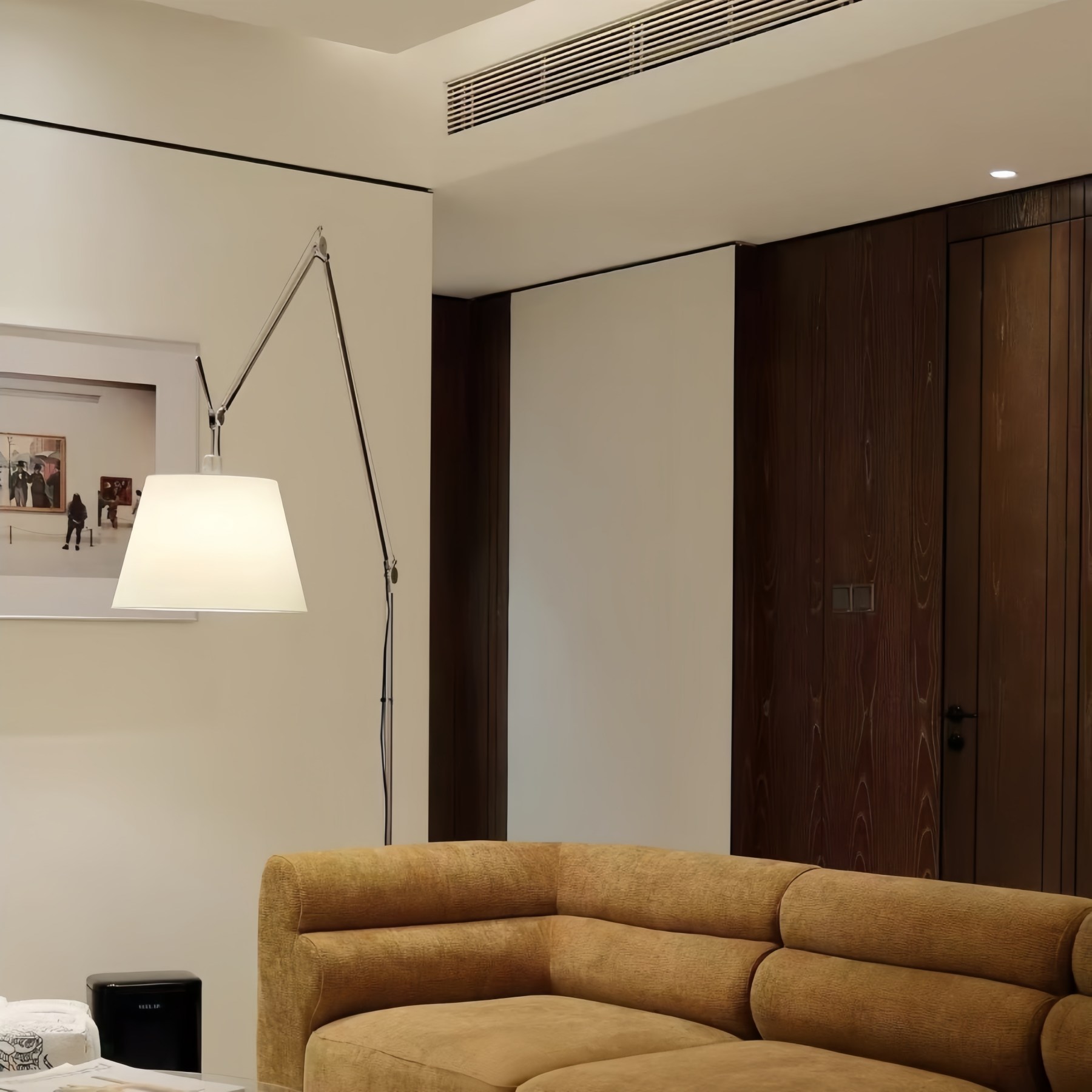 Kundenfoto mit Tolomeo Mega Floor Lamp im Wohnbereich