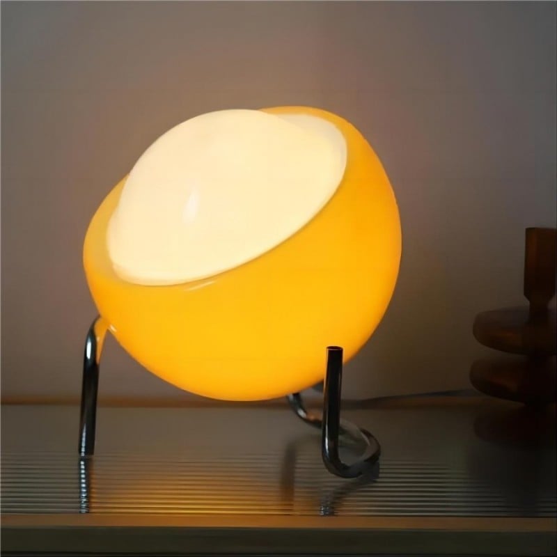 Creative Bauhaus Egg Table Lamp S42