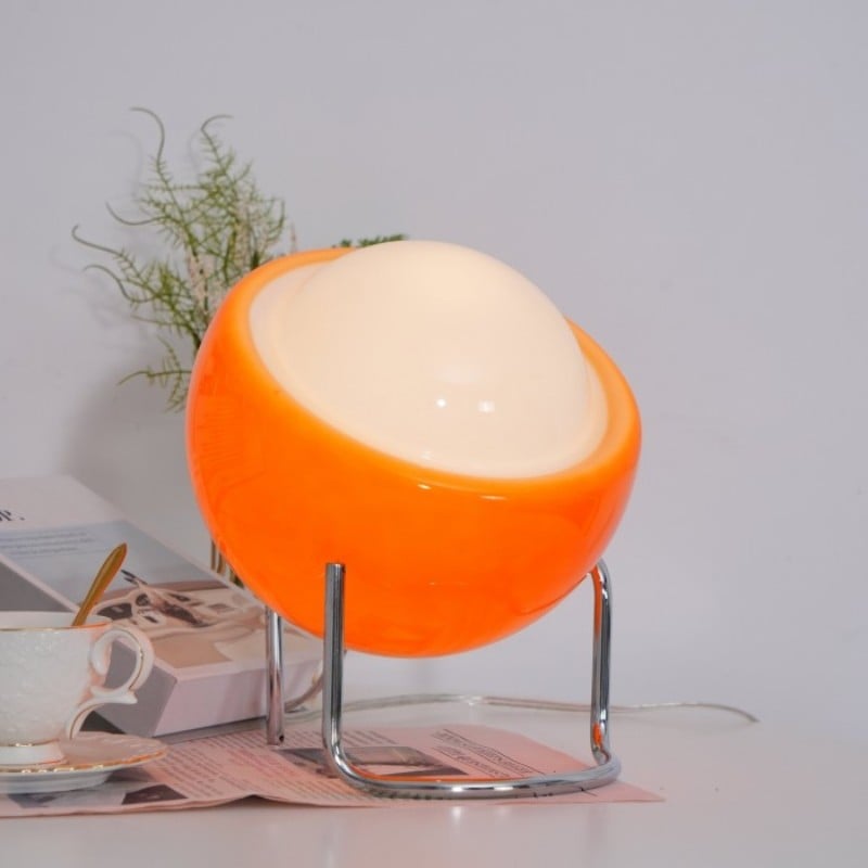 Creative Bauhaus Egg Table Lamp S42