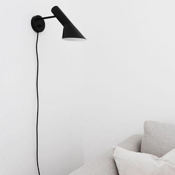 Classic Nordic Adjustable Wall Light Indoor S2