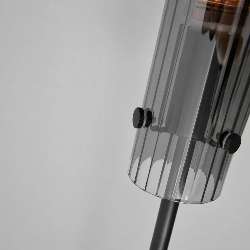 Glass shade detail