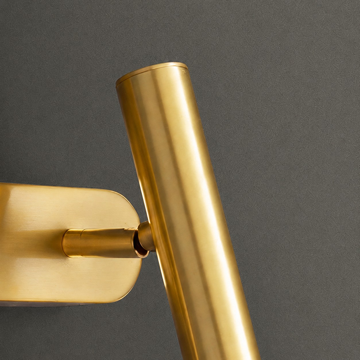 Adjustable side joint and brass spotlight tube