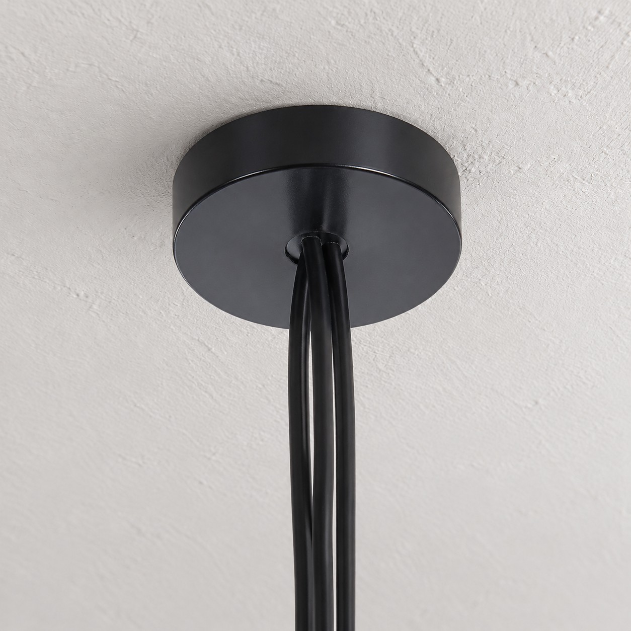 Okrągła podsufitka lampy wiszącej Aim