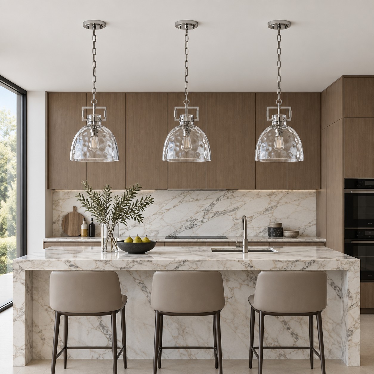 Clear Hammered Glass Pendant Light — Adjustable Chain — 13.8 inch / 35 cm, Gold, Chrome