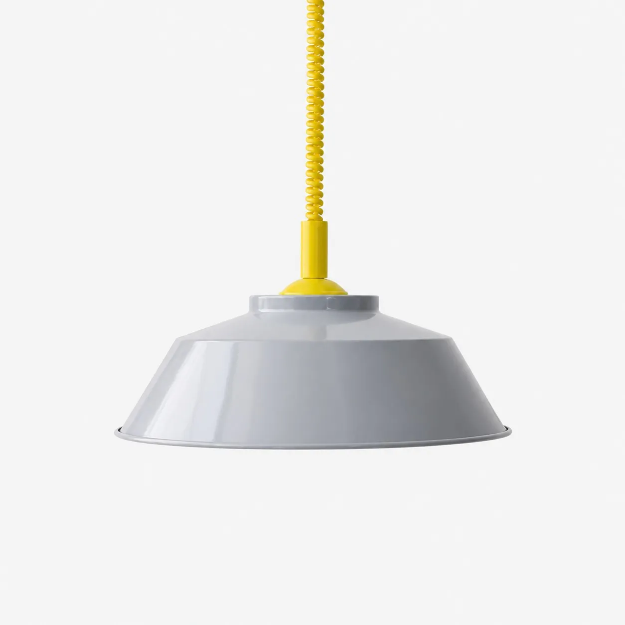 Memphis pendant with light gray shade and yellow cord