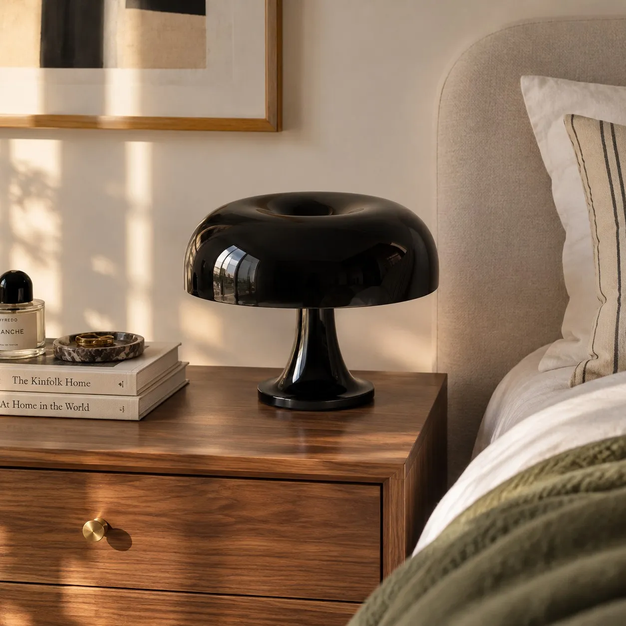 Nero Nessino table lamp styled in an interior